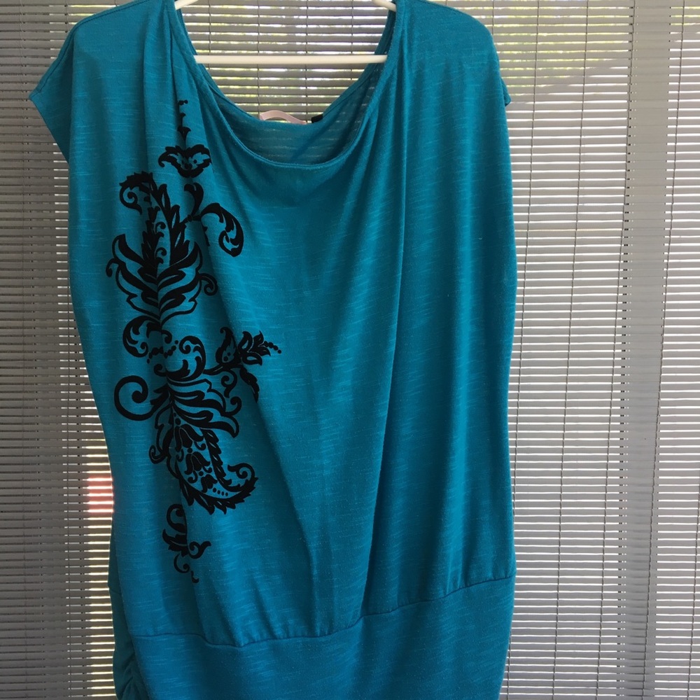free 2 love cap sleeve top